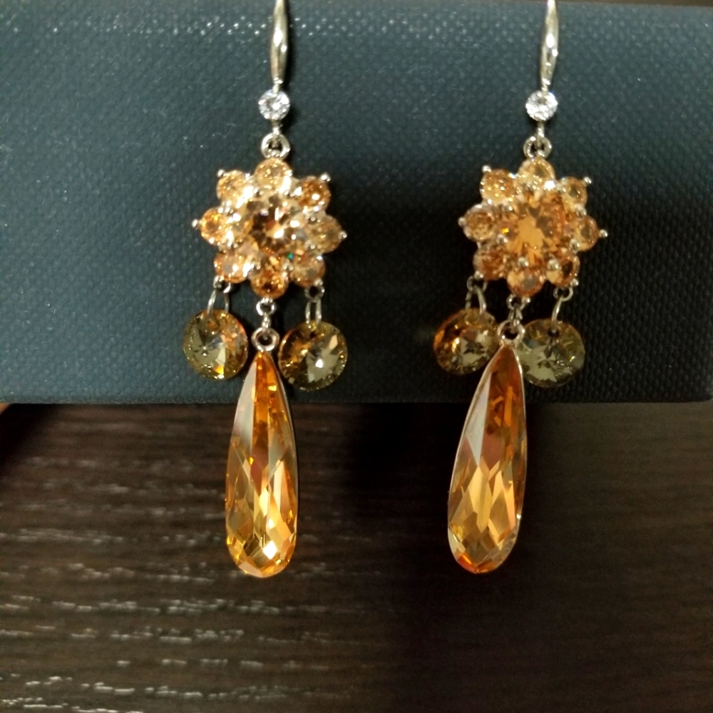 Swarovski Light Citrus Crystals Earrings